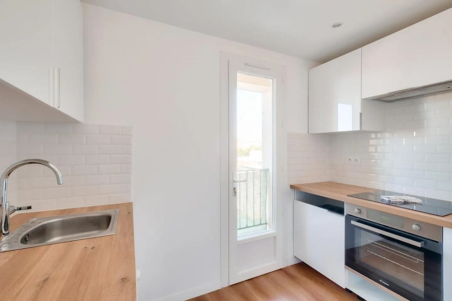 Appartement Superbe F3 Proche Des Terrasses Du Port à Marseille